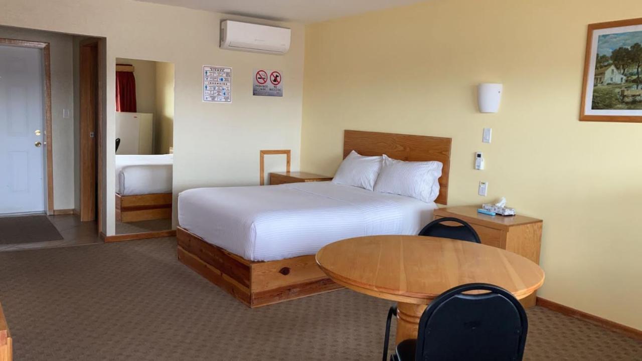 La Huerta Inn & Suites Ciudad Cuauhtemoc  ห้อง รูปภาพ