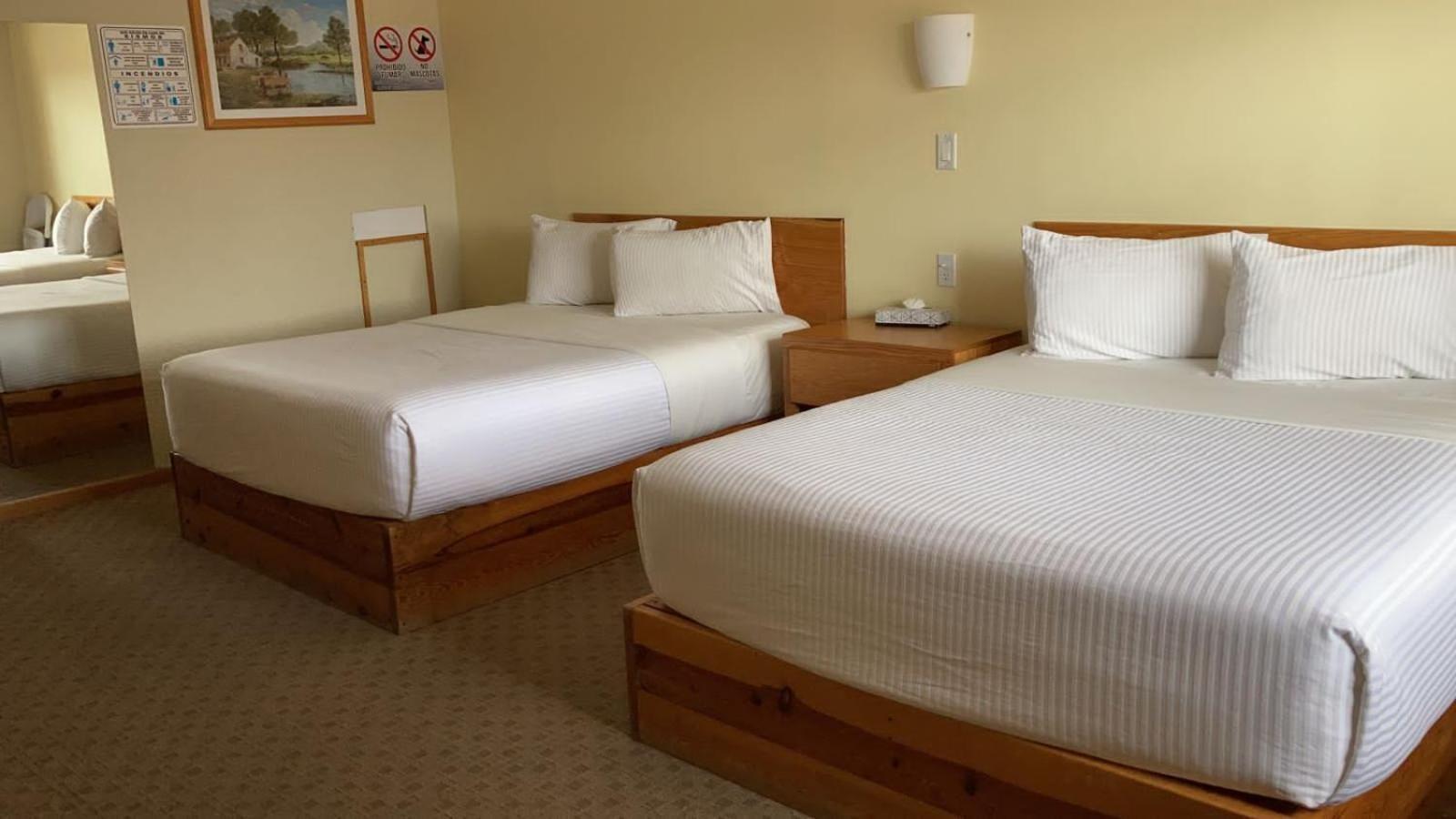 La Huerta Inn & Suites Ciudad Cuauhtemoc  ห้อง รูปภาพ